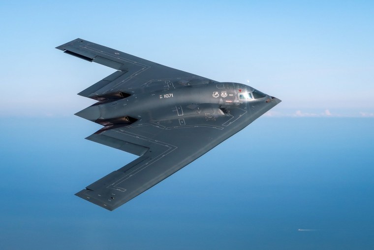 B-2 Spirit: стелс-бомбардировщик