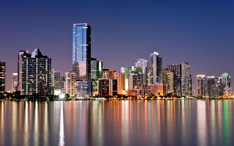 Небоскрёбы Дубая с высоты птичьего полёта