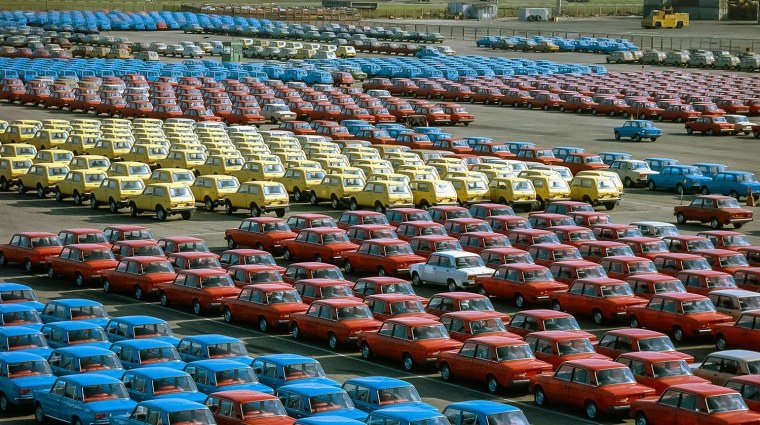 Автомобили в пробке