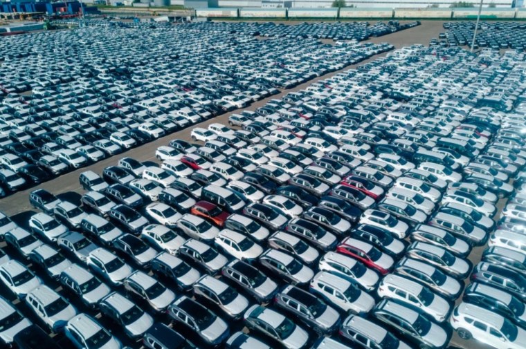 Склад новых автомобилей