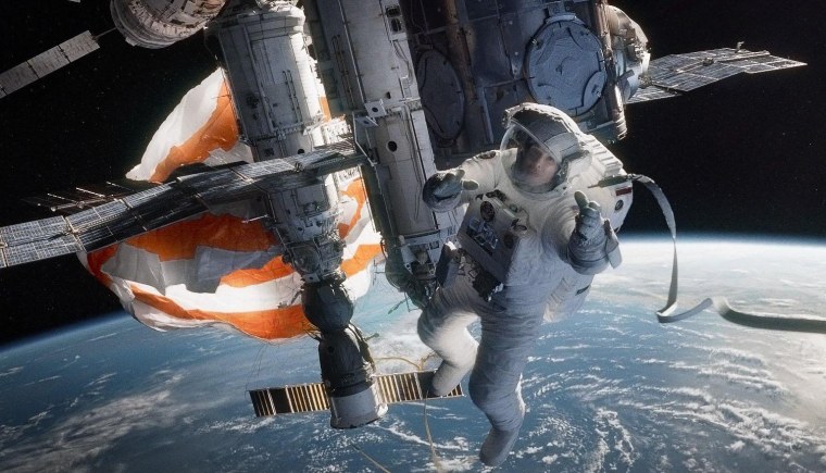 Гравитация Постер