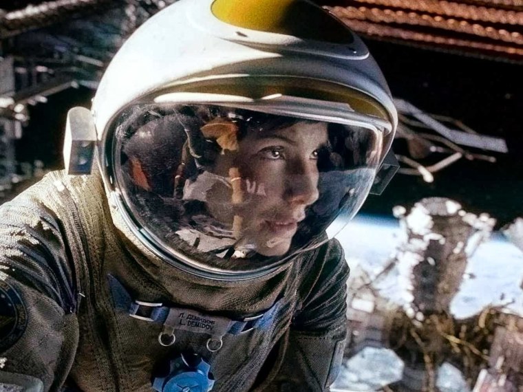 Земля в пространстве