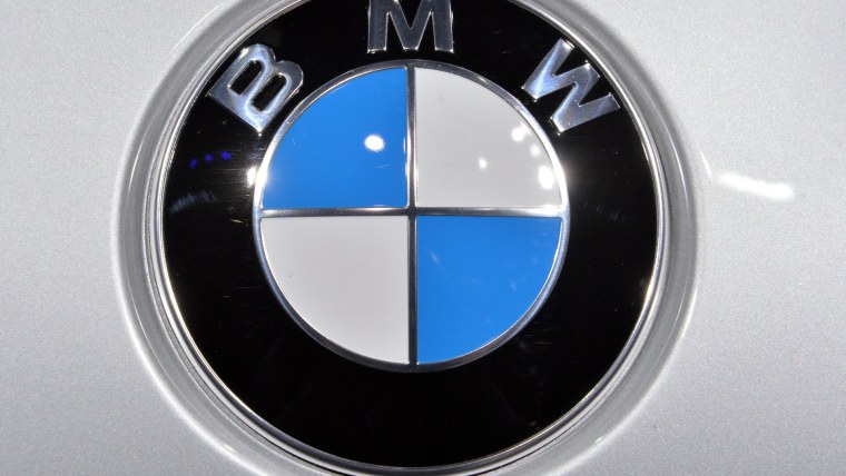 Марка БМВ значок