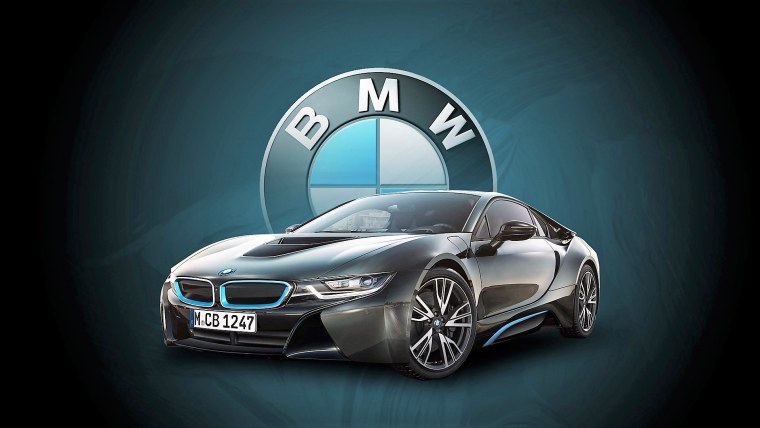 BMW знак на черном фоне
