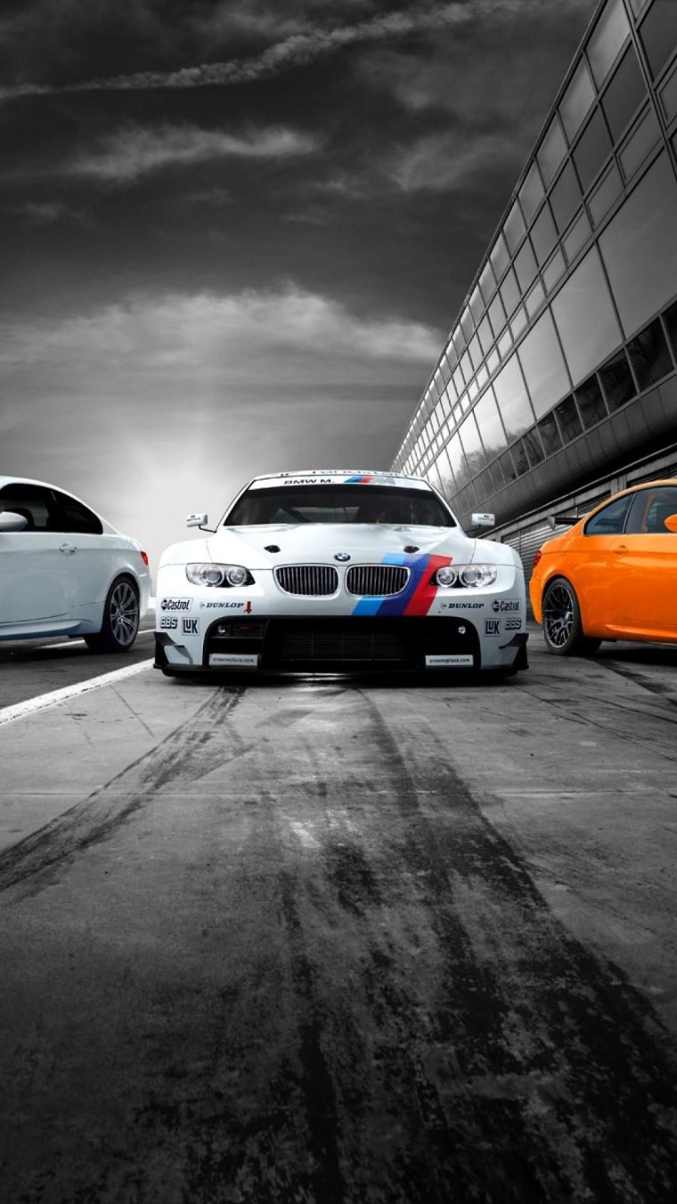 Красивые машины вертикальные