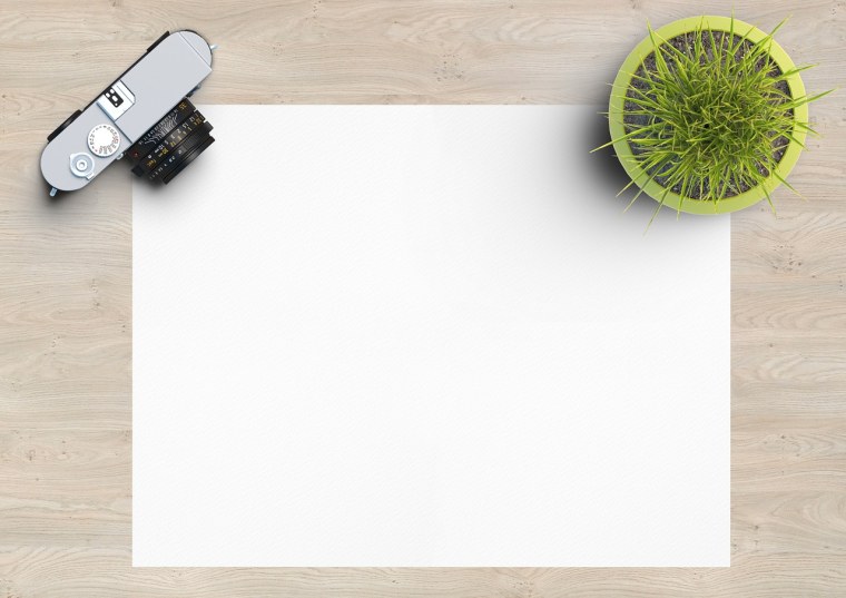 Стол сверху дерево темное