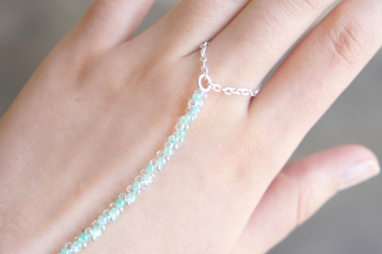 Кольца плетеные из бисера