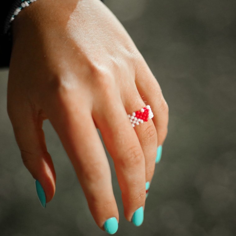 Красивые кольца из бисера