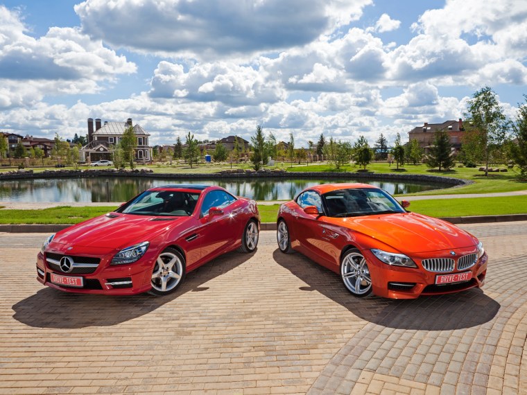 Mercedes SL vs BMW z4