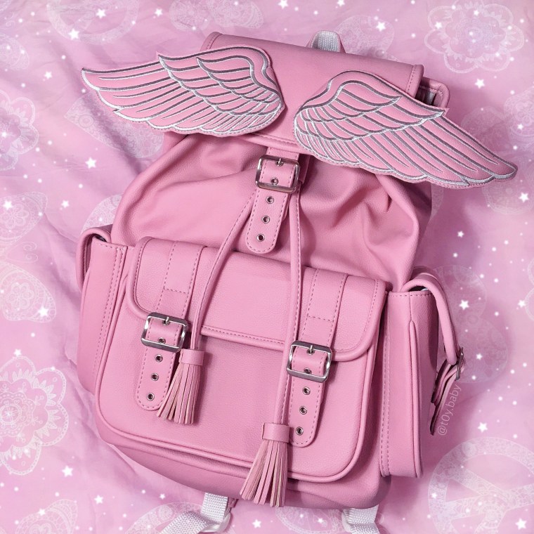 Розовый рюкзак Эстетика