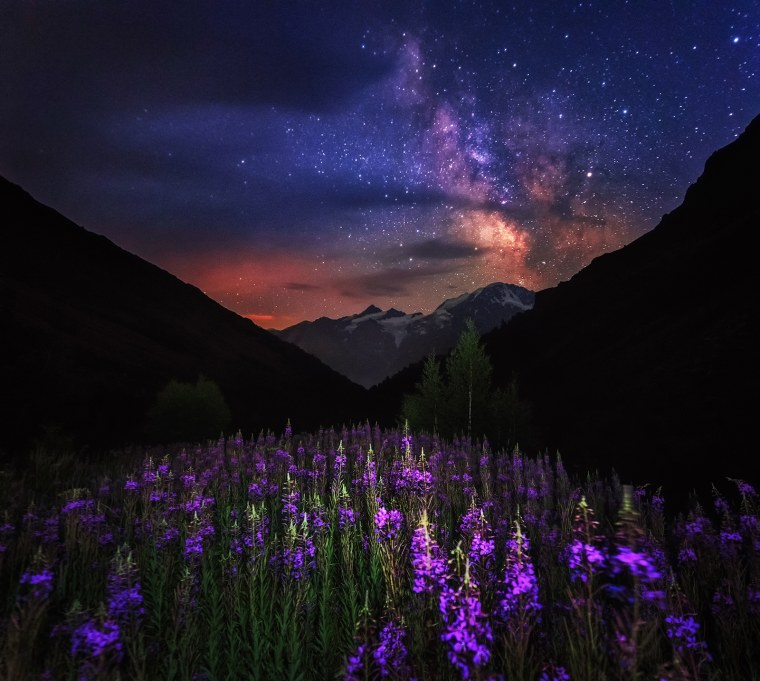 Звездное небо в горах