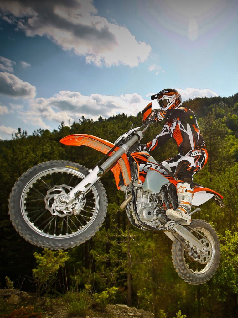 Кроссовый мотоцикл Индура Хускварна 350