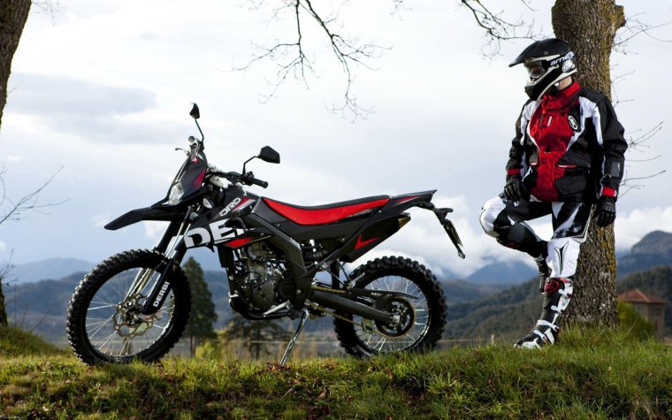 Мотоцикл КТМ кросс