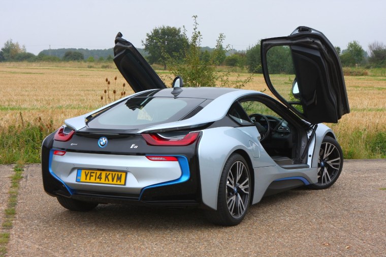 BMW i8 2023