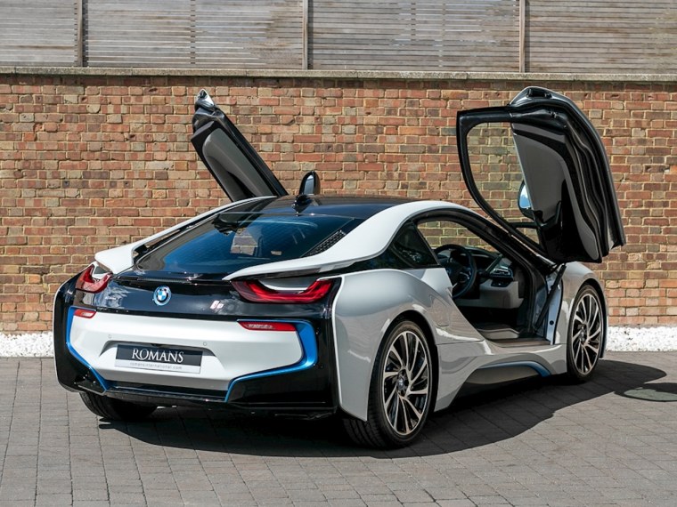 BMW i8 2015