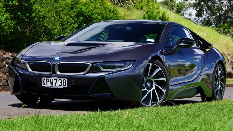 BMW i8 2013