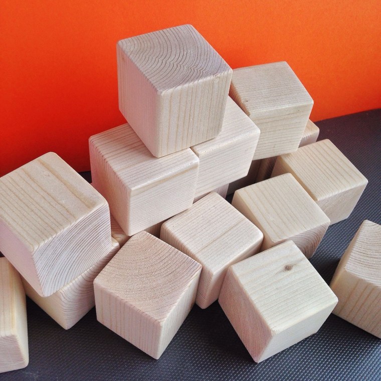 Деревянный куб