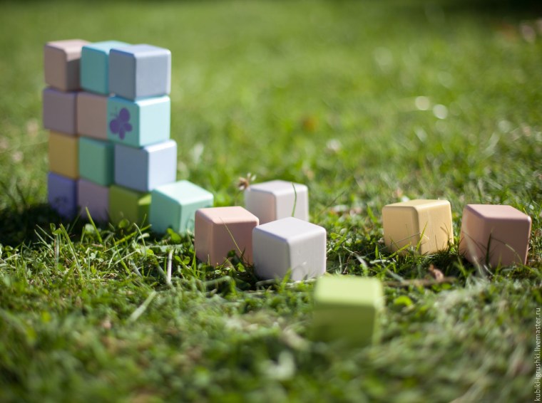 Кубики Престиж-игрушка цветные ац2200