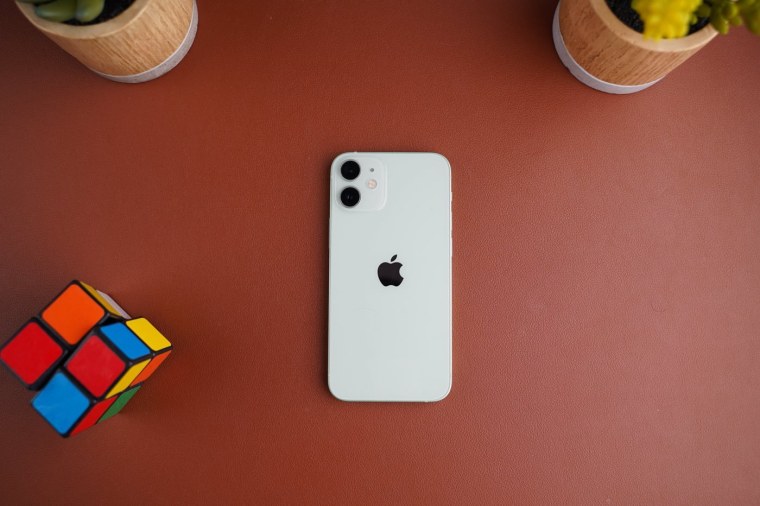 Логотип Apple