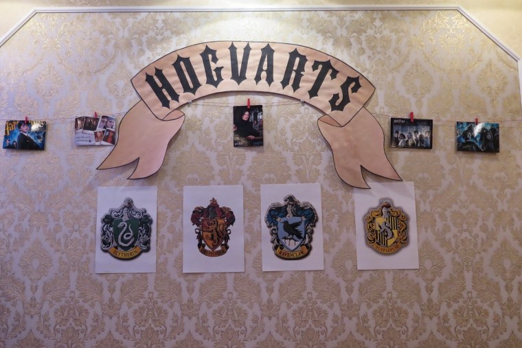 Украшение класса в стиле Гарри Поттера