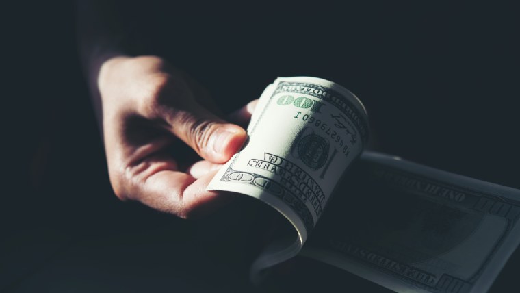 Розовые доллары