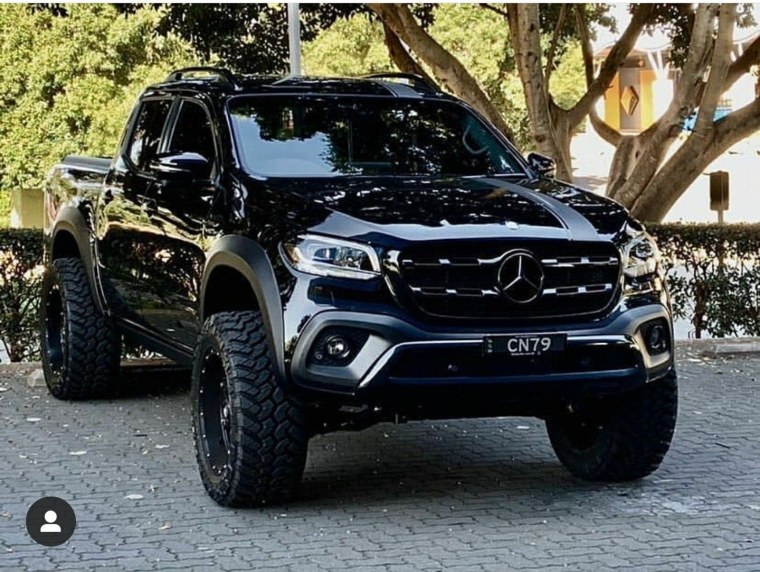 Mercedes Pickup 2020