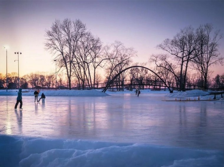 Парк ВДНХ каток