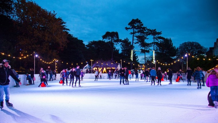 Каток на ВДНХ 2022