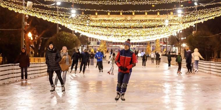 Москва ГУМ каток 2020