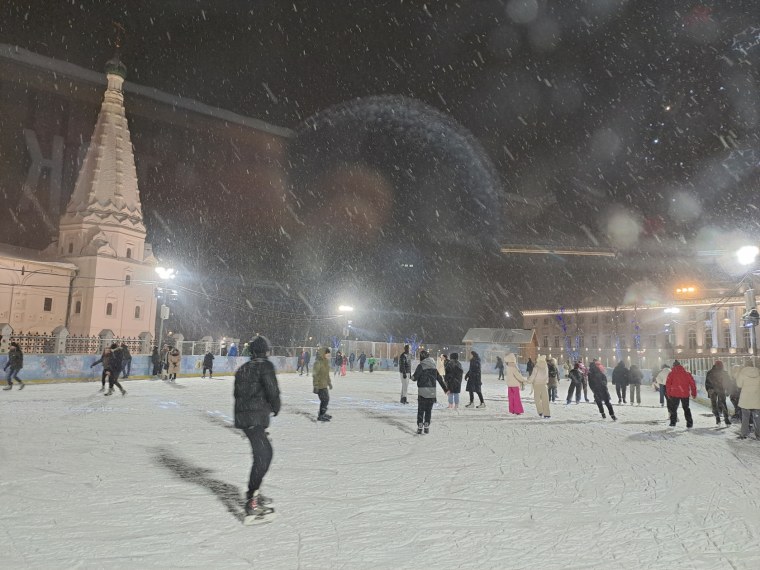 Москва ГУМ каток 2020