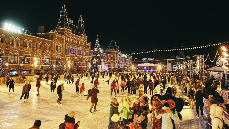 Парк черное озеро Казань каток