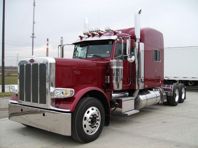 Blue Peterbilt 379