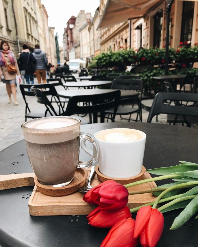 Завтрак на балконе