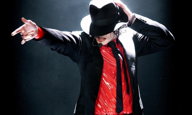 Майкл Джексон в шляпе