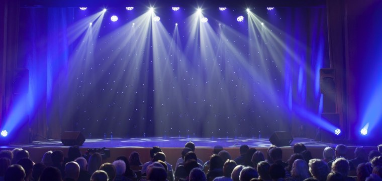 Пустая сцена