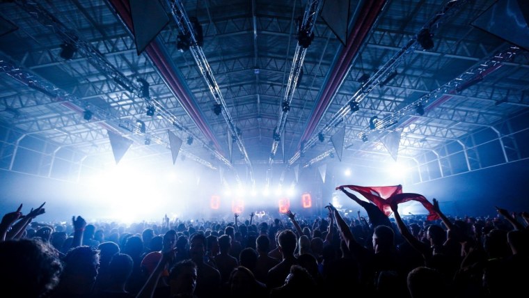 Вечеринка в клубе