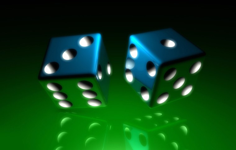 Кубики для игры в кости