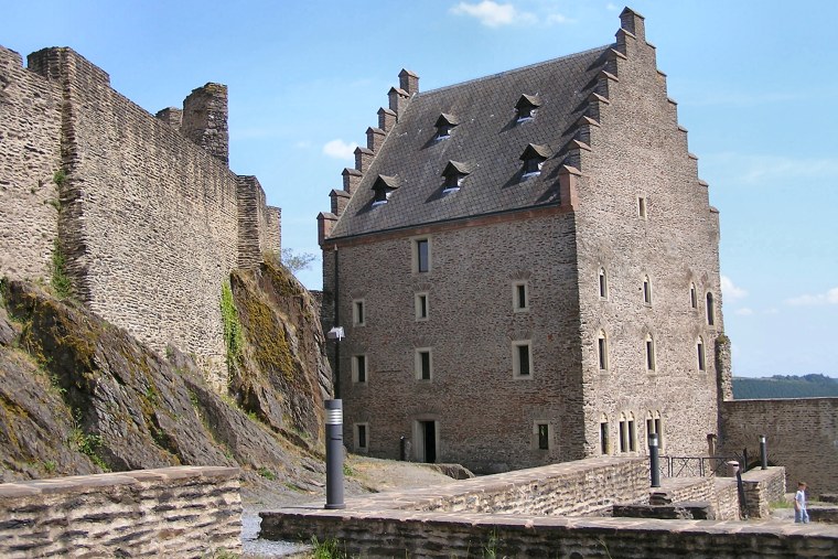 Город Вианден Люксембург