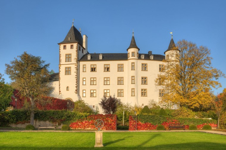 Замок аристо для шкафа купе