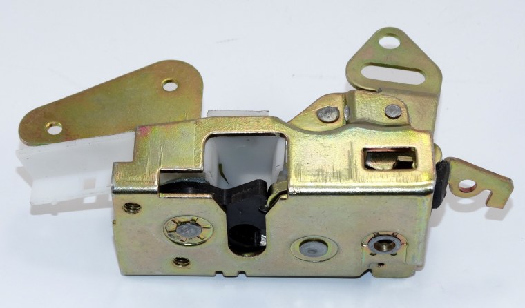 Бортовой эксцентриковый замок EXZV 10-2 (6782) Winterhoff