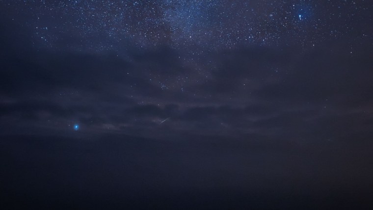 Ночное небо без звезд