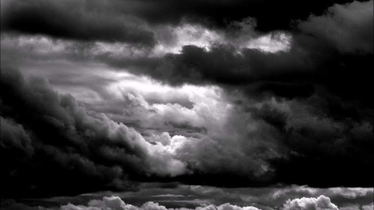 Мрачное небо