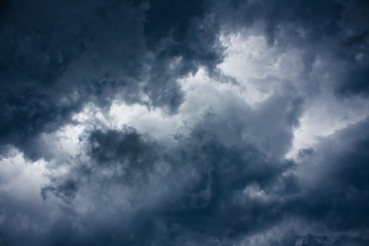 Серые облака