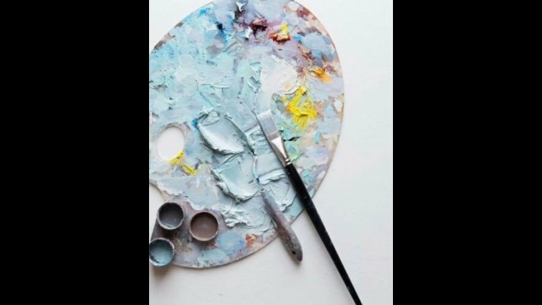 Палитра с красками Эстетика