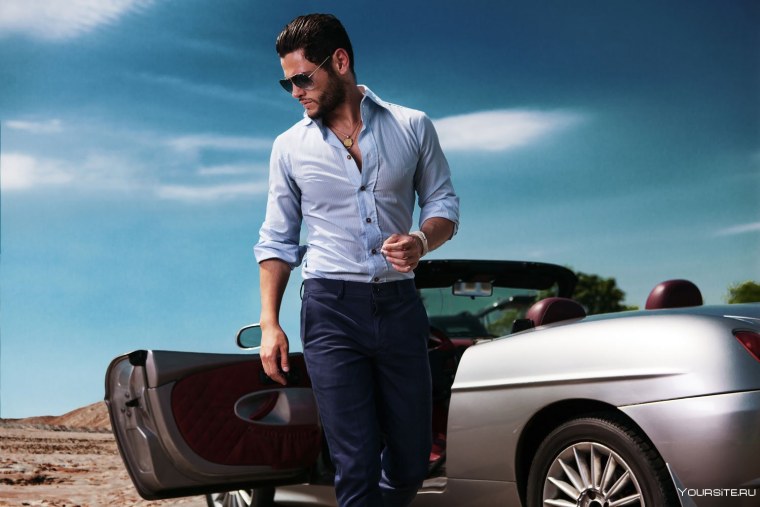 Мужчина в автомобиле