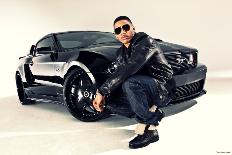 Человек в машине