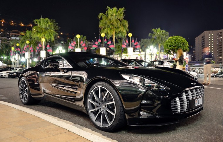 Aston Martin one 77q