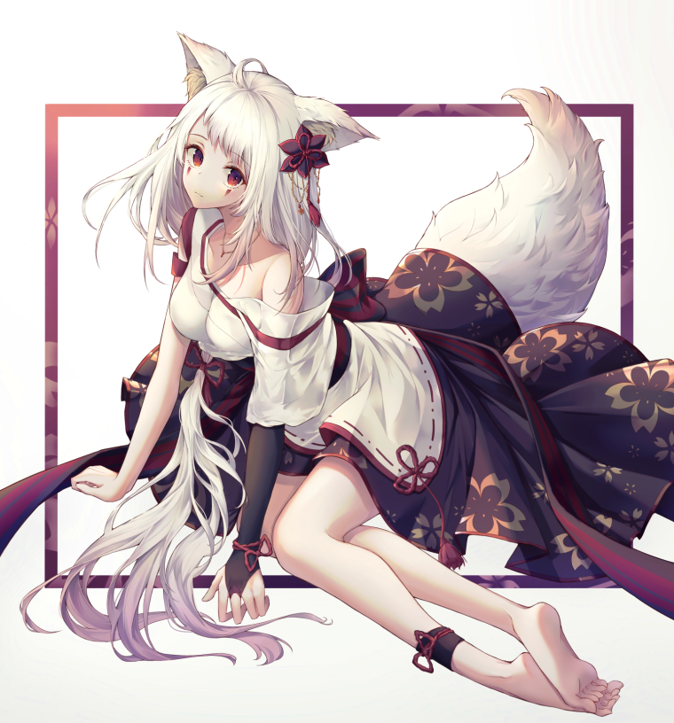 Kitsune (kitsunemimi, кицуне, Кицунэ)