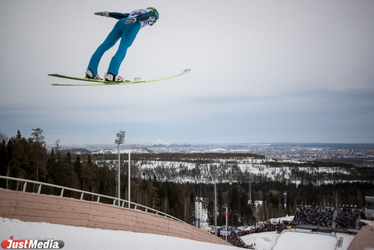 Прыжки на лыжах с трамплина судейство