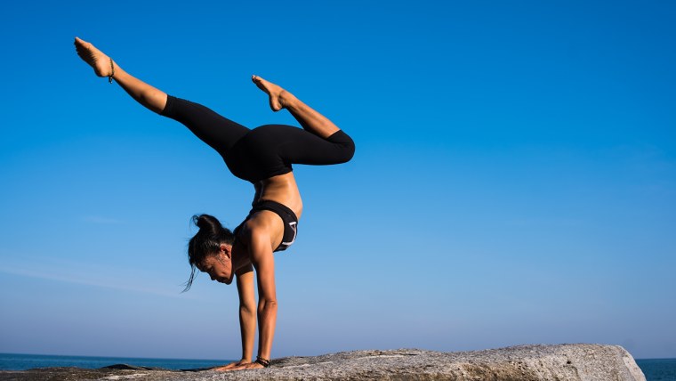 Стойка на руках